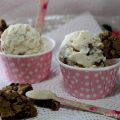 HELADO DE VAINILLA Y COOKIES