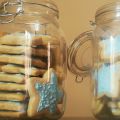 GALLETAS CON GLASA EN FORMA DE ESTRELLITAS PARA[...]