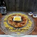 Pizza en forma de rosca con jamón york, rucula[...]