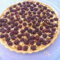 Tarta de moras y crema pastelera