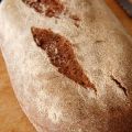Pan de centeno con higos y nueces (con[...]