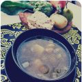 Sopa de hojas de alcachofa