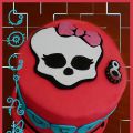 Tarta Monsters High para Lucía