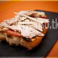 Tosta de Ventresca de Bonito y Queso