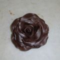 Tarta de rosas (receta del chocolate moldeable[...]