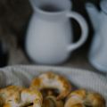 MINI CROISSANTS RELLENOS DE CHOCOLATE EN[...]