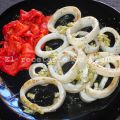 Calamares a la plancha y pimientos asados
