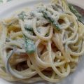 Pasta con gulas y trigueros