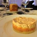 Pastel de patata con mousse de pimientos