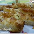 PALITOS DE HOJALDRE CON BACON