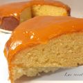 Bizcocho con cobertura de naranja