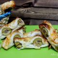 PALITOS DE HOJALDRE CON ACEITUNAS RELLENAS