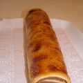 Brazo de gitano relleno de trufa y yema quemada