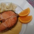 SALMÓN A LA PLANCHA CON SALSA DE NARANJA