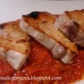 Bonito del norte con salsa de tomate