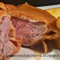 Solomillos de cerdo con salsa de cebolla[...]