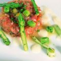 Tartar de salmón fresco y ahumado con[...]