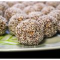Bolitas de chocolate con coco suecas