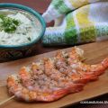 Brocheta de langostinos con tártara de turmas