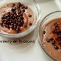 NATILLAS DE CHOCOLATE CON GALLETA Y CUBITOS DE[...]