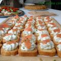 MOUSSE DE QUESO CON ENELDO Y SALMÓN