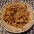MACARRONES CON CARNE AL OPORTO