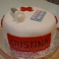 TARTA FONDANT DISEÑO ENFERMERA.