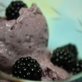 CREMA HELADA DE MORAS