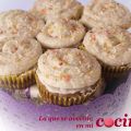 Cupcakes de chocolate con nueces y buttercream[...]
