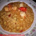 Caldero de arroz con carabineros y sepia