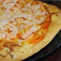 Pizza ligera de pechuga de pavo con masa[...]