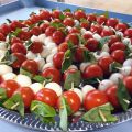 MINIBROCHETAS CAPRESE