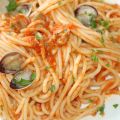 ESPAGUETIS CON ALMEJAS, y en italiano[...]