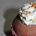 CUPCAKES DE REMOLACHA CON CHOCOLATE Y CREMA DE[...]