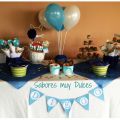 Mesa dulce de niño para comunión