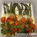 ESPARRAGOS VERDES CON TOMAES CHERRIES Y[...]