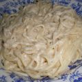 ESPAGUETIS CON SALSA DE QUESO AZUL VEGANO