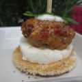 Mini hamburguesas con salsa de pimienta