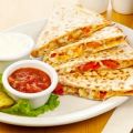 QUESADILLAS DE POLLO Y QUESO