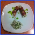 Atadillos de ibérico con gulas y aceite de[...]