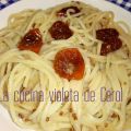 Espaguetis con salsa de mostaza antigua y[...]