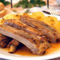 Costillas de cerdo asadas al chimichurri