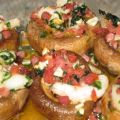 Champiñones al horno con jamón y gambas