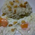 arroz con ajos fritos  y huevos