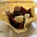 Tulipas de parmesano con cebolla caramelizada y[...]