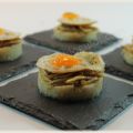 Huevos de codorniz sobre nido de gulas Dukan