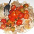 Pasta salteada con tomates cherry