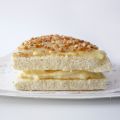 Tarta de crema con crocanti de almendra