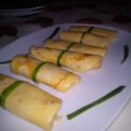 CREPS DE GAMBAS, PUERROS, ALIOLI Y PIÑONES