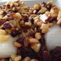 BACALAO CON MANZANA, PASAS Y PIÑONES